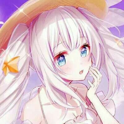 老人烧杨絮险些点着全村